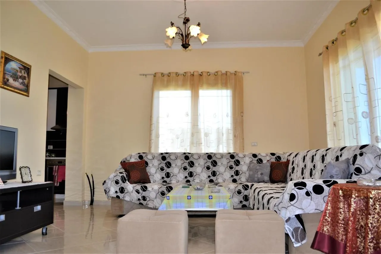 Villa Iremia Family Holidays Vlorë Apartamento