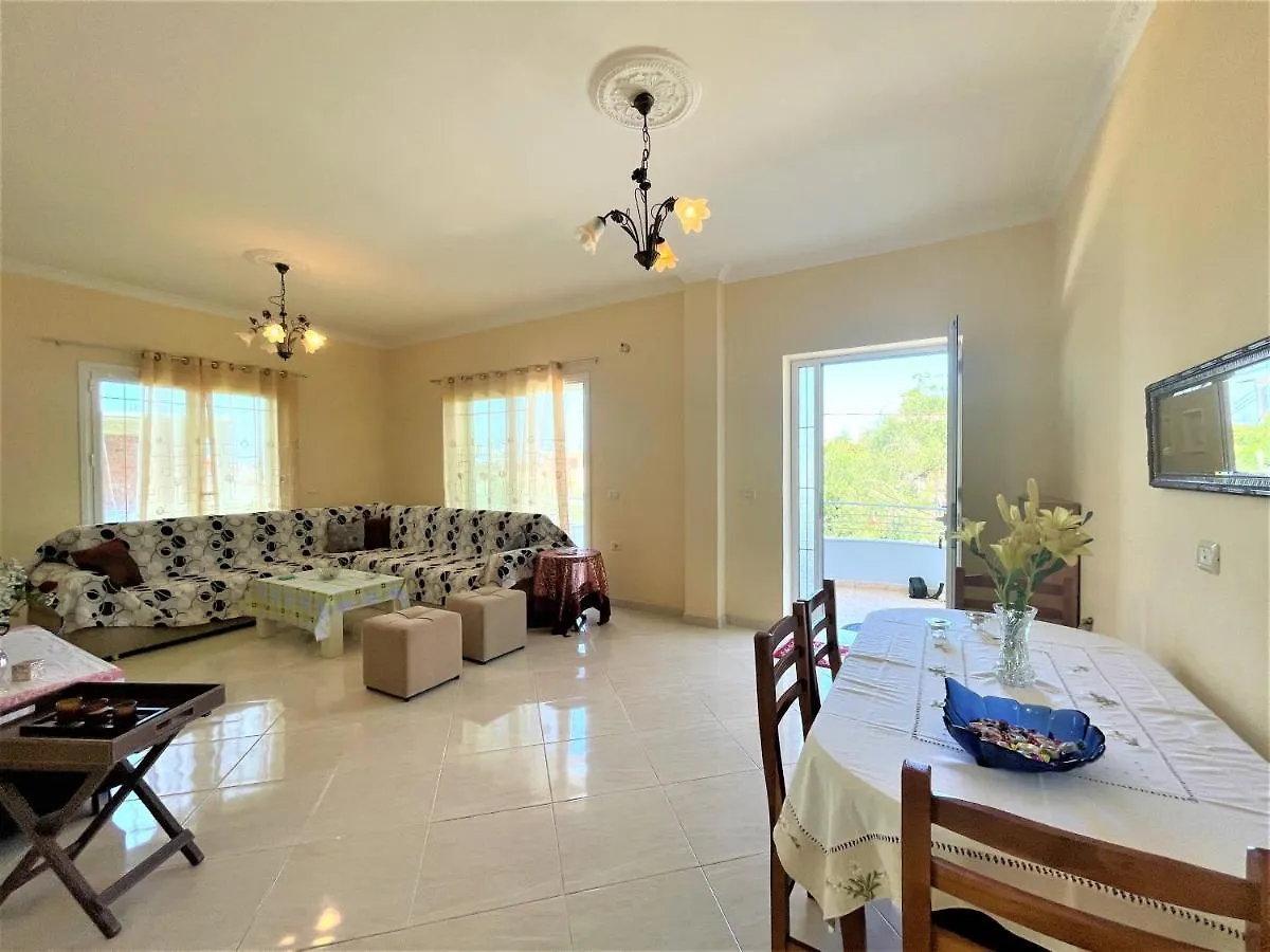 Apartamento Villa Iremia Family Holidays Vlorë