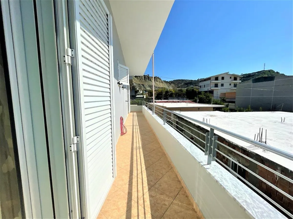 Apartamento Villa Iremia Family Holidays Vlorë Albania